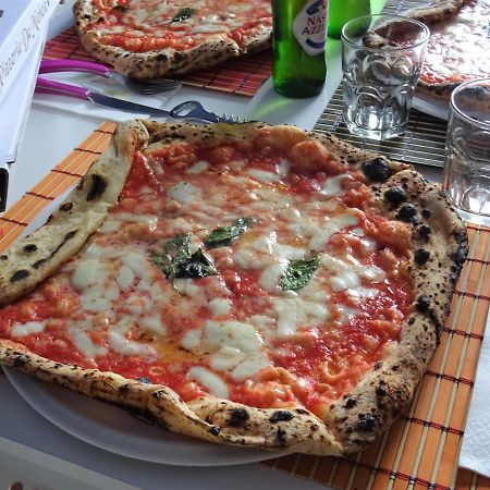 Umberto I Holiday House Napoli Eksteriør billede