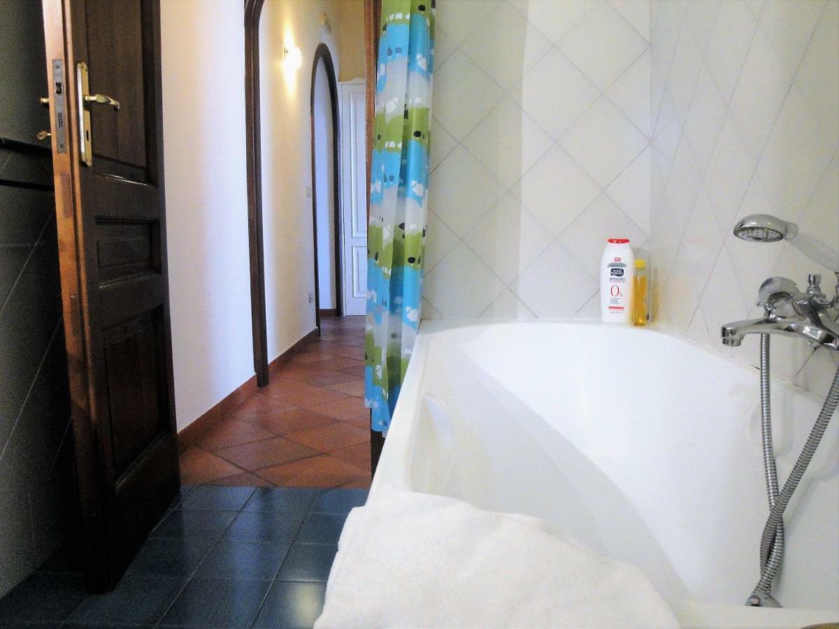 Umberto I Holiday House Napoli Eksteriør billede