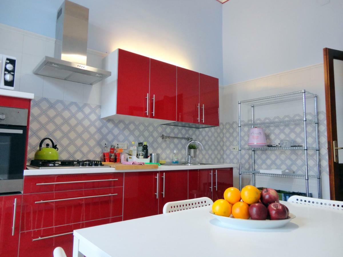 Umberto I Holiday House Napoli Eksteriør billede
