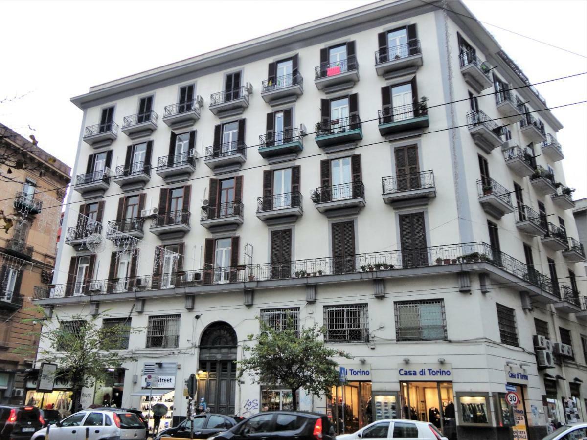 Umberto I Holiday House Napoli Eksteriør billede